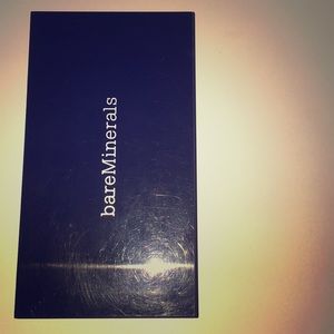 Bare Minerals translucent powder duo